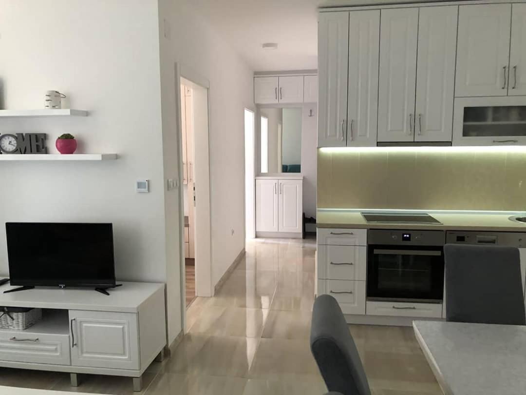 Apartman Sims Bijeljina Eksteriør bilde