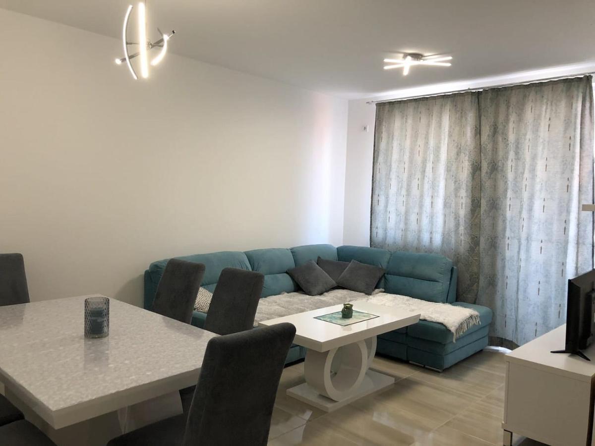 Apartman Sims Bijeljina Eksteriør bilde